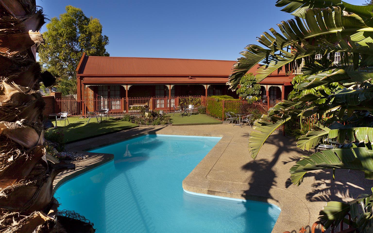 Early Australian Motor 4* Mildura